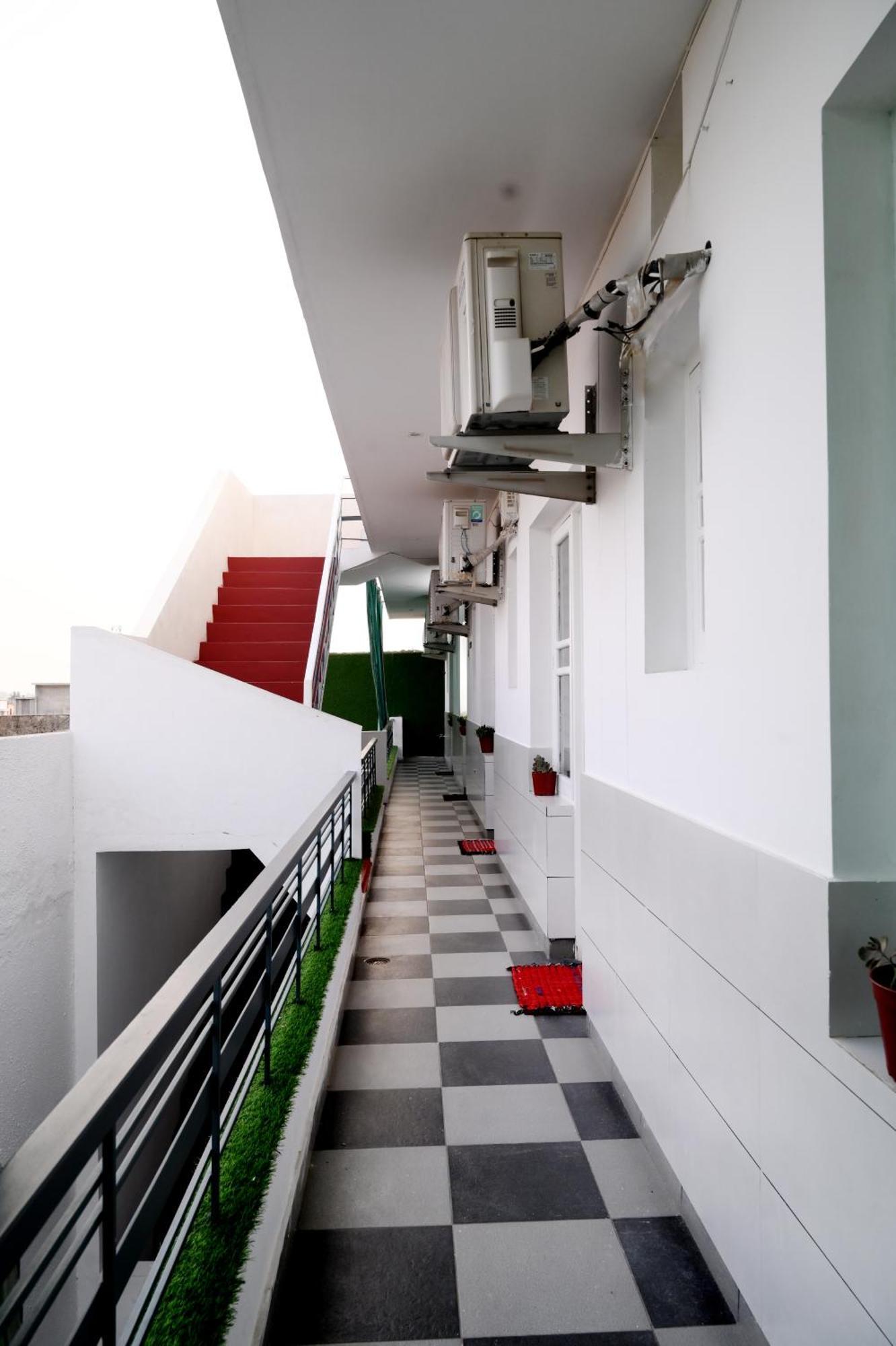 Patiala Inn Экстерьер фото